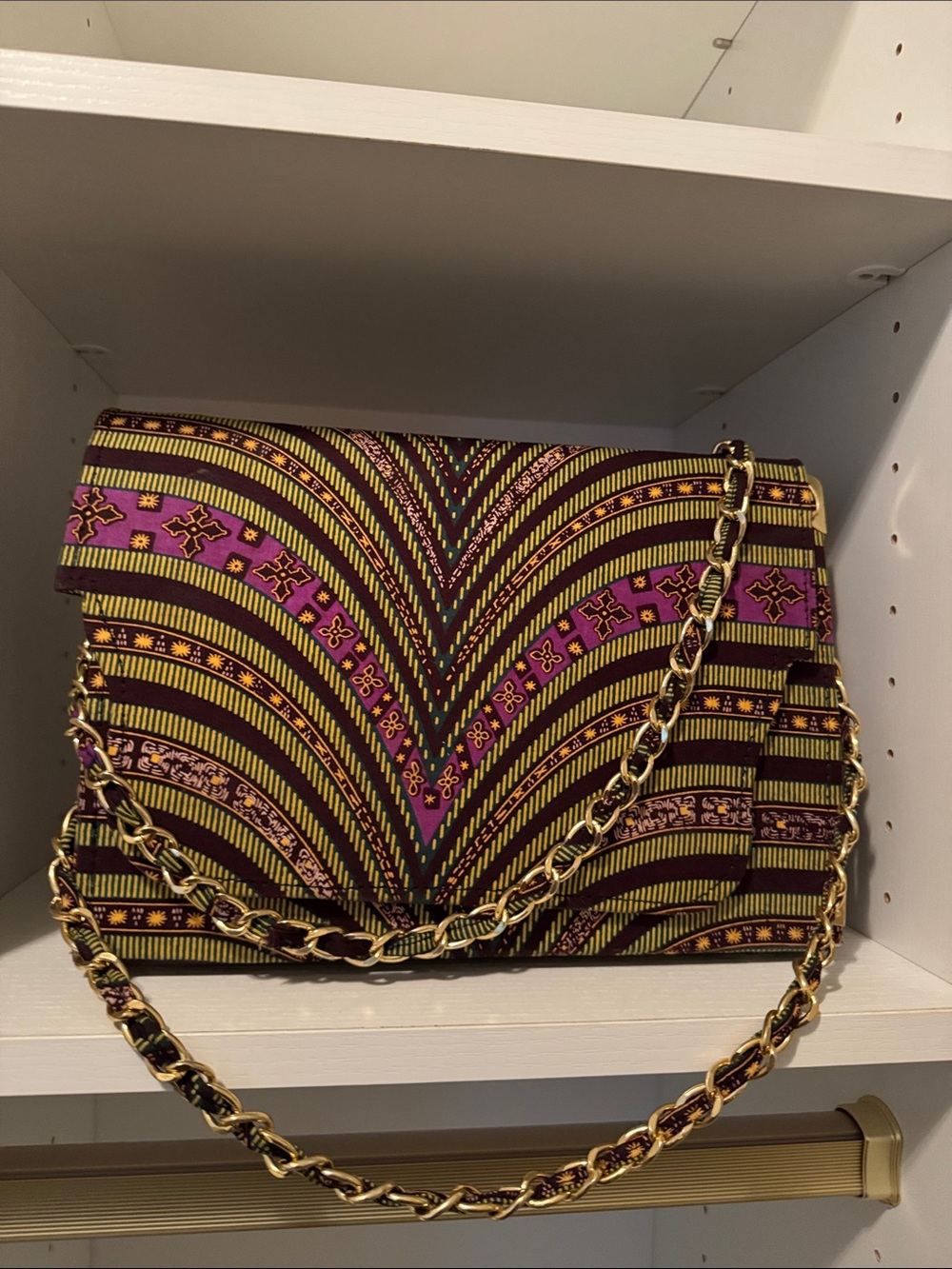 Vibrant Patterned Shoulder Bag with Gold Chain - Purple & Yellow